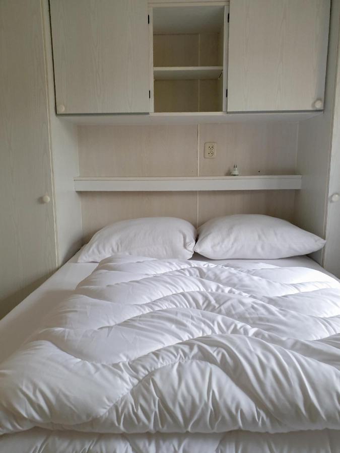 IJhorst Chalet Boslustヴィラ エクステリア 写真